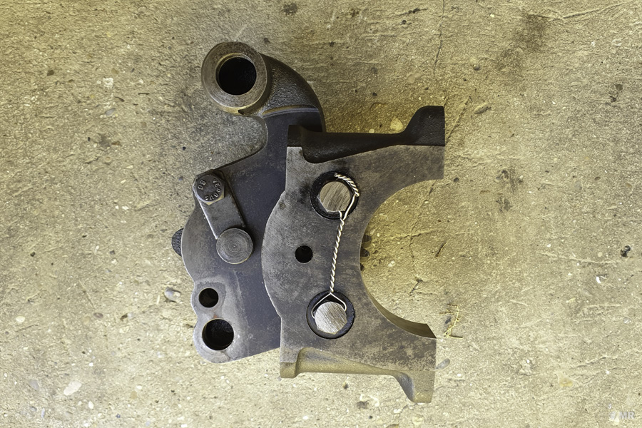 Steyr 288: Ölpumpe mit neuer Drahtsicherung Steyr 288: Ölpumpe mit neuer Drahtsicherung