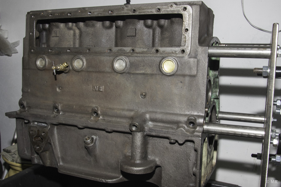 Steyr 288: Motorgehäuse vor dem Lackieren Steyr 288: Motorgehäuse vor dem Lackieren