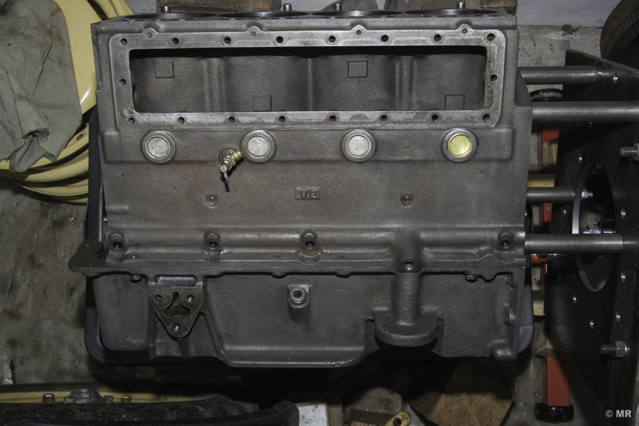 Steyr 288: Motorgehäuse vor dem Lackieren Steyr 288: Motorgehäuse vor dem Lackieren