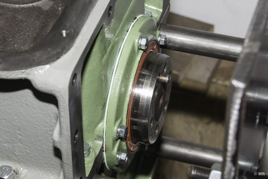 Steyr 288: fertig montierter hinterer Abschlussdeckel Steyr 288: fertig montierter hinterer Abschlussdeckel