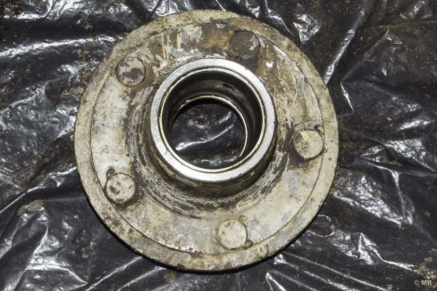 Steyr 288: leere Radnabe grob gereinigt Steyr 288: leere Radnabe grob gereinigt