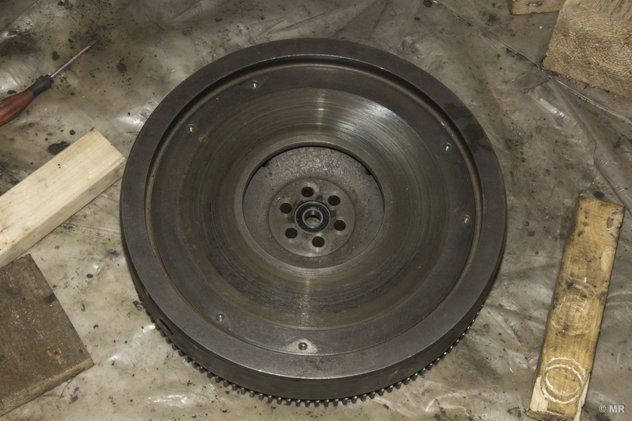 Steyr 288: Schwung mit eingesetztem Kugellager Steyr 288: Schwung mit eingesetztem Kugellager