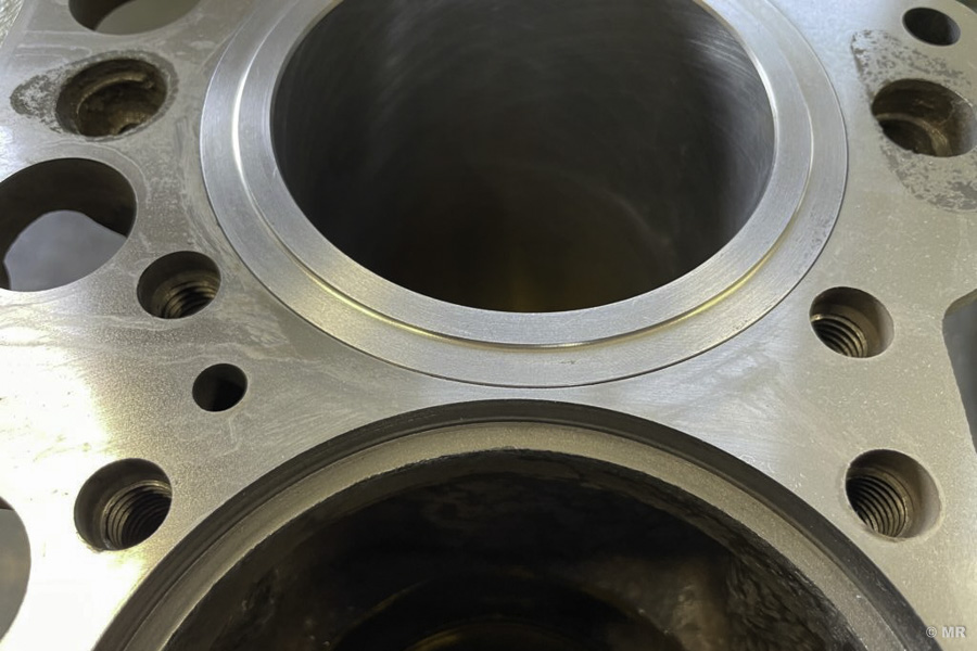 Steyr 288: geschliffener Motorblock Steyr 288: geschliffener Motorblock