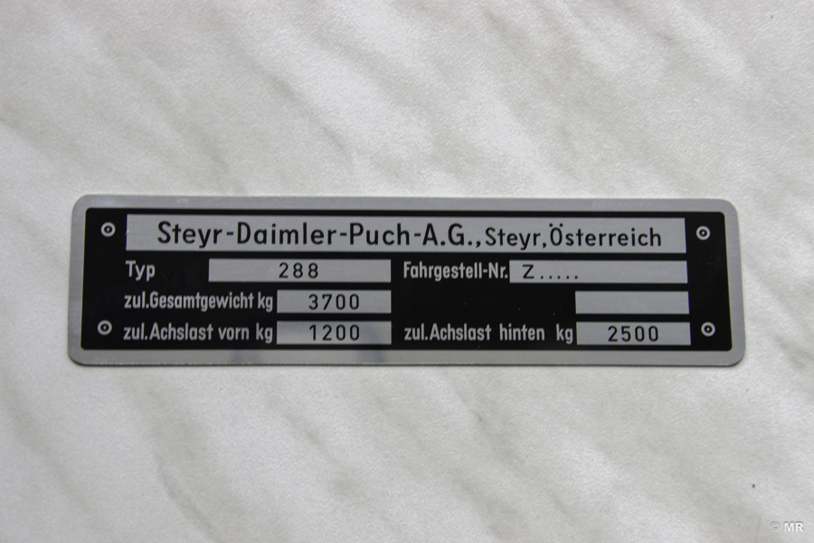 Steyr 288: neues Typenschild Steyr 288: neues Typenschild