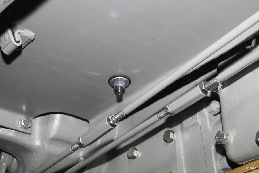 Steyr 288: Spannhülsen des Bremsgestänges Steyr 288: Spannhülsen des Bremsgestänges