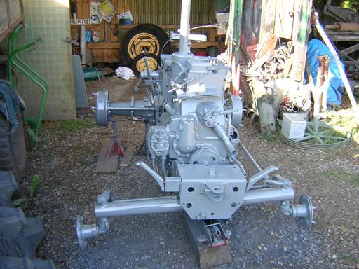Traktor im Ganzen lackieren (c) http://steyr-allerlei.at Traktor im Ganzen lackieren (c) http://steyr-allerlei.at